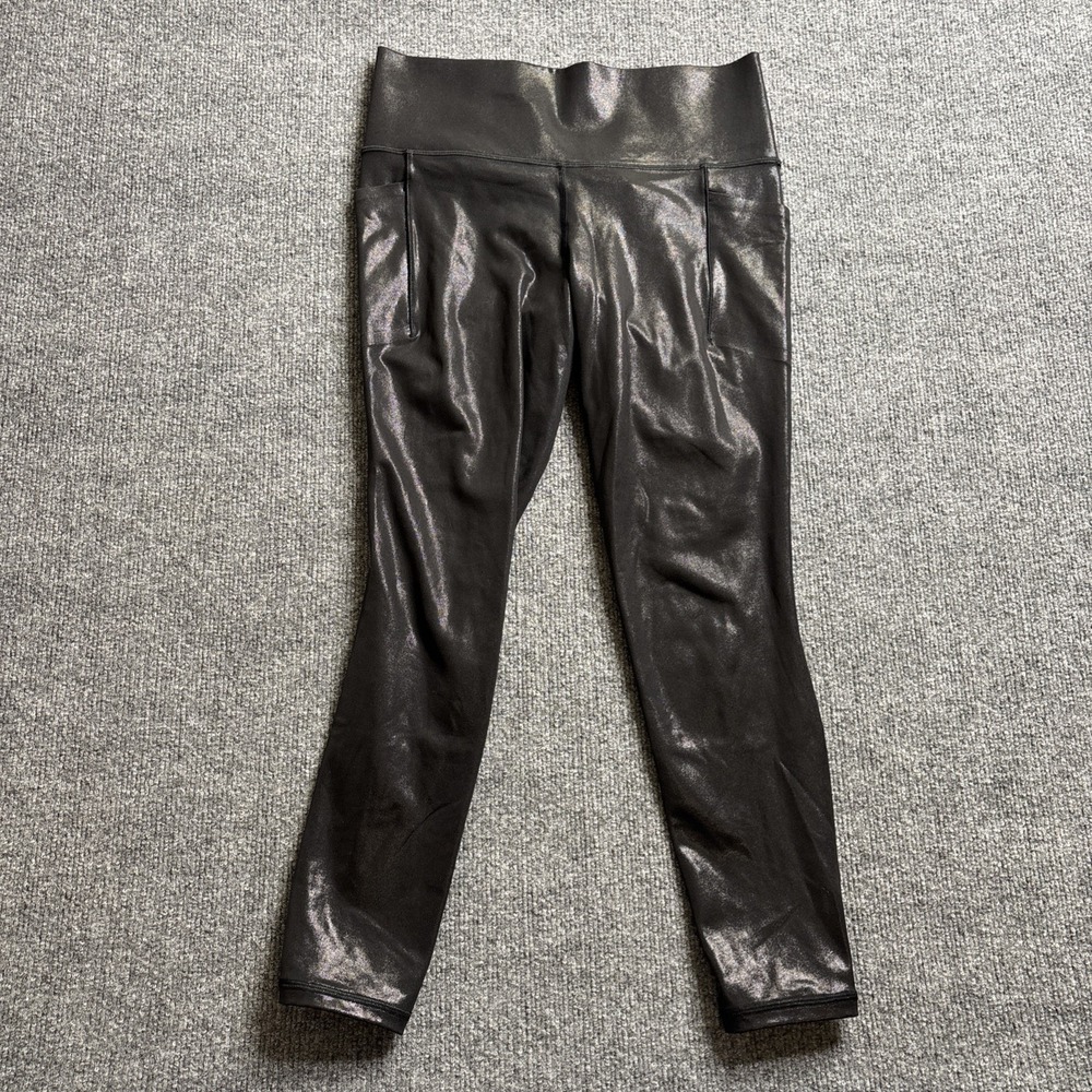ATHLETA Salutation Stash Shine Tight Medium Black Side Pocket Gleam Leggings M